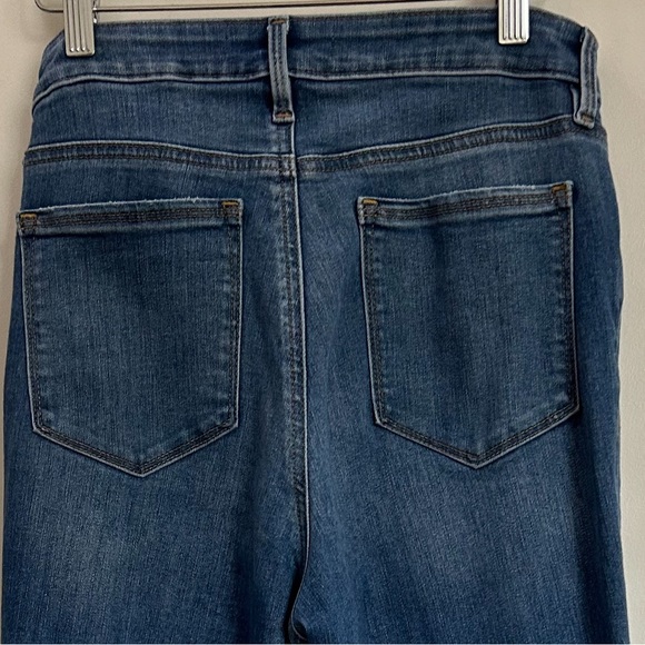 Athleta Sculptek Jeans Straight Leg Size 6 - Picture 3 of 9